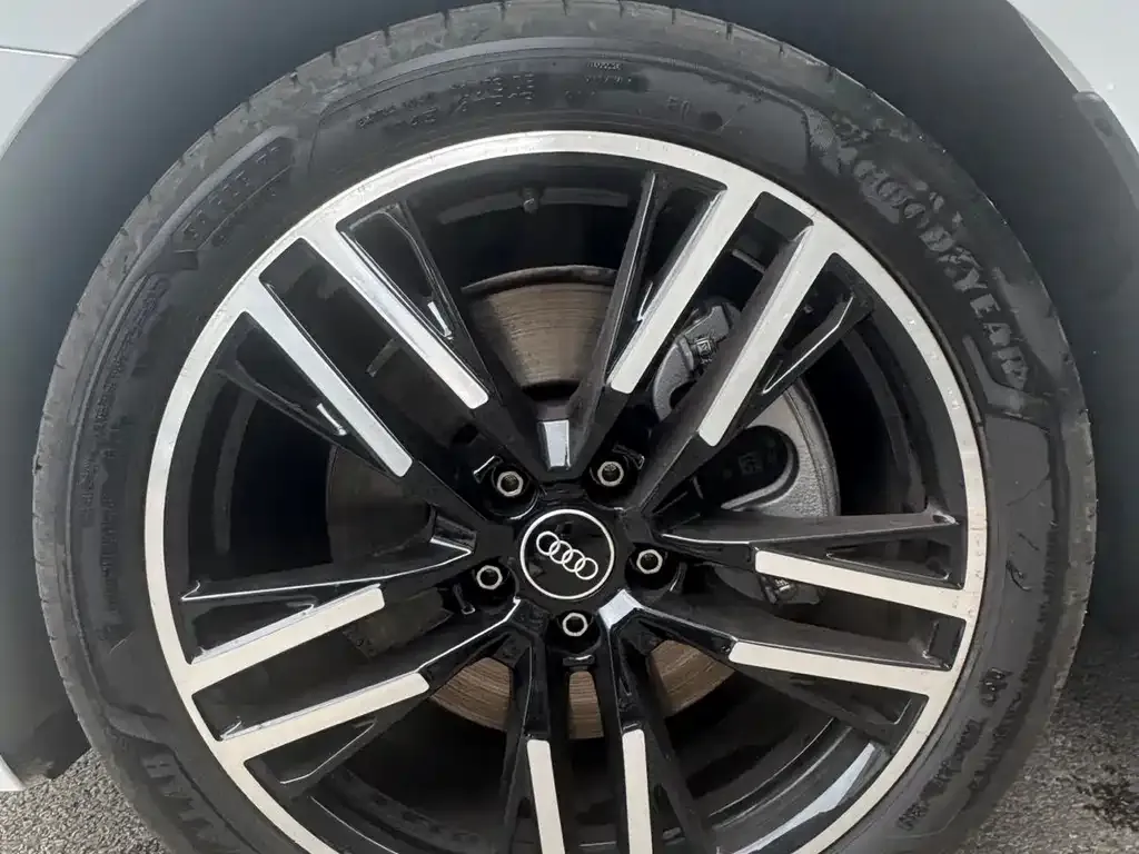 Audi A5L 2025 из CN, фото 9