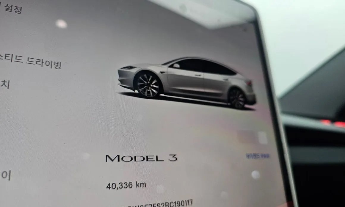Tesla Model 3 — фото 4