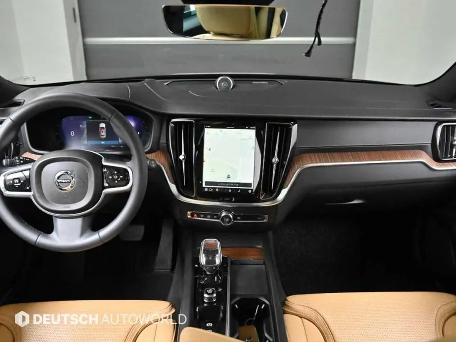 Volvo V60 2023 из KR, фото 10