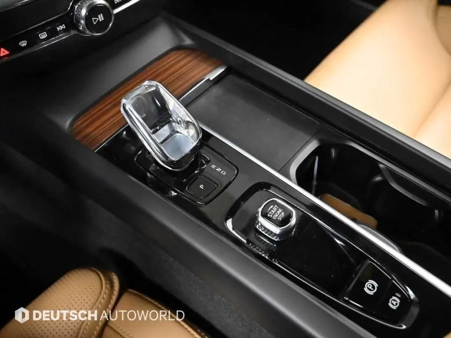 Volvo V60 2023 из KR, фото 7