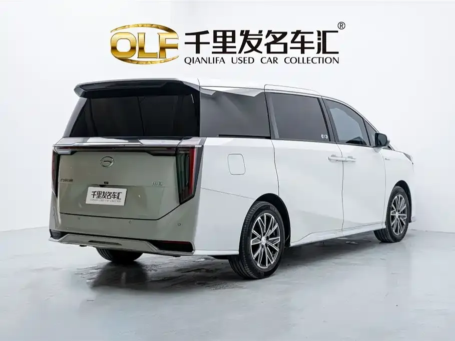 GAC Motor Trumpchi M8 — фото 10