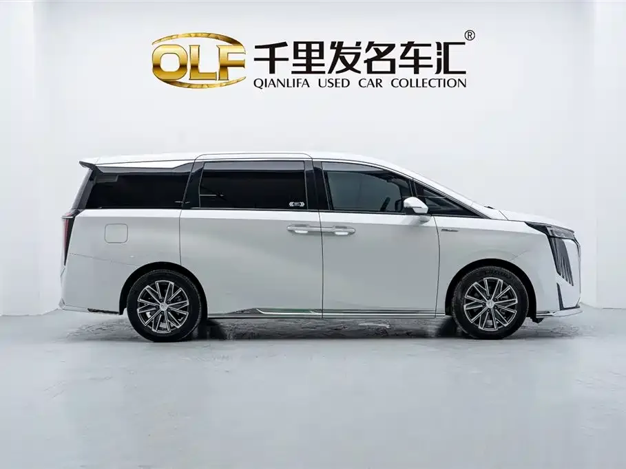 GAC Motor Trumpchi M8 — фото 7