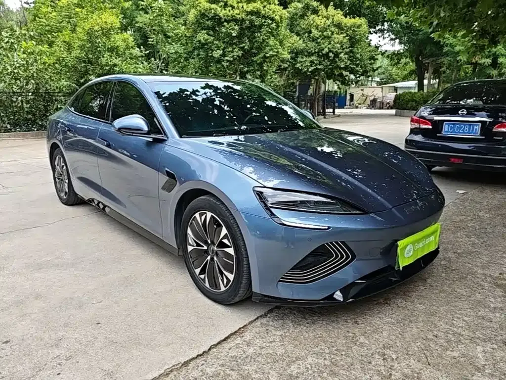 BYD Seal — фото 10