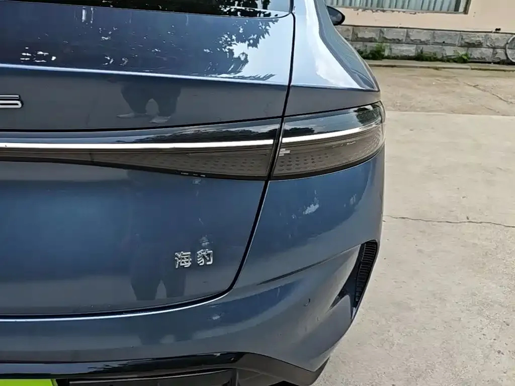 BYD Seal — фото 4