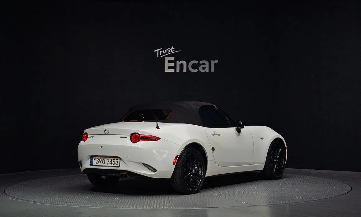 Mazda MX-5 Miata — фото 3