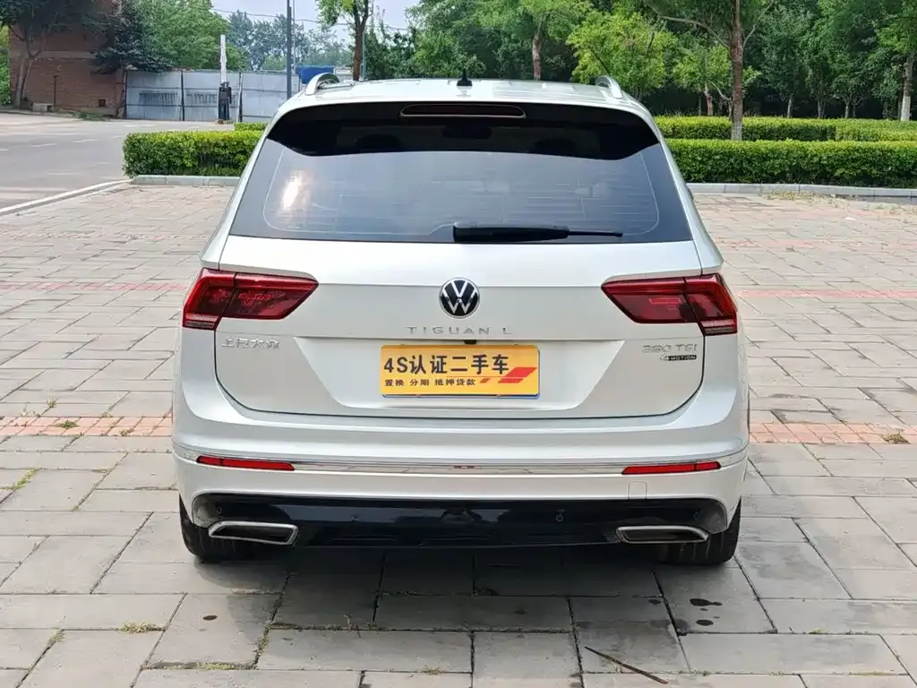 Volkswagen Tiguan L — фото 5