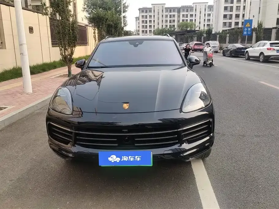 Porsche Cayenne Hybrid — фото 8