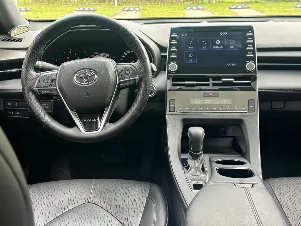 Toyota Avalon — фото 5