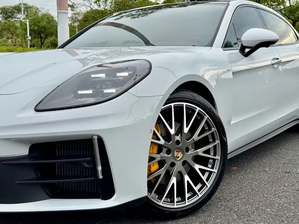 Porsche Panamera — фото 4