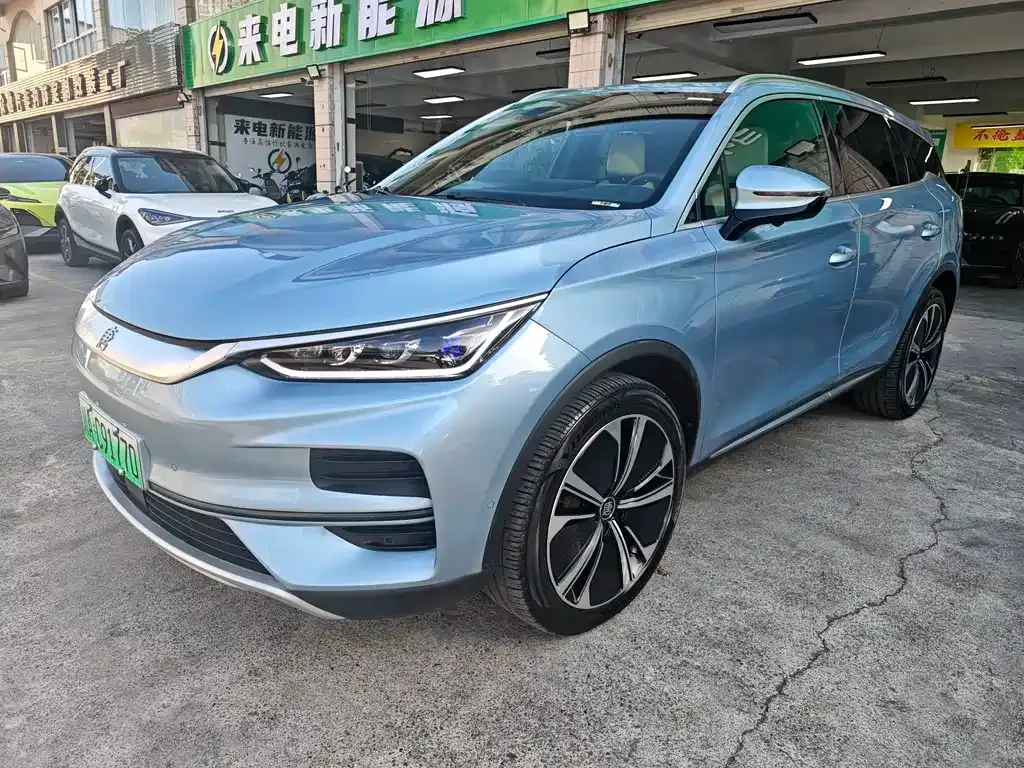 BYD Tang New Energy — фото 1