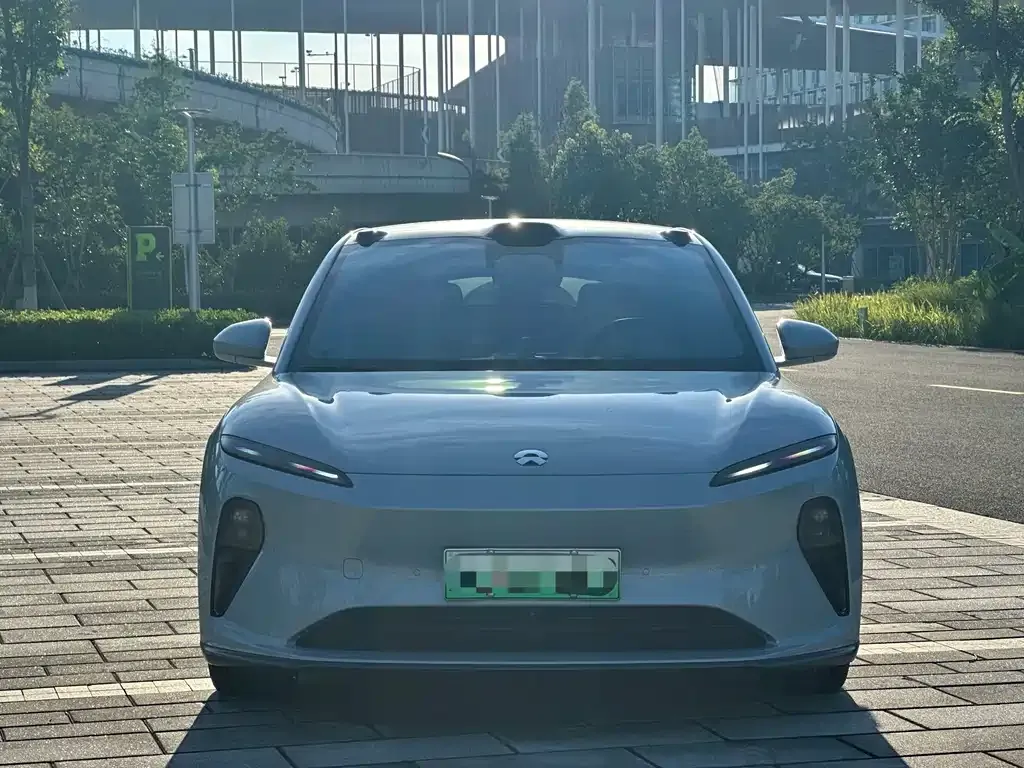 NIO ET5T 2024 из CN, фото 5