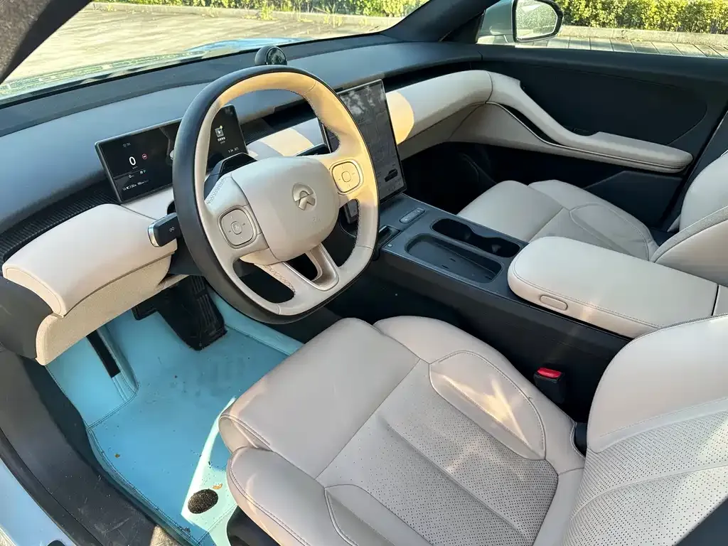NIO ET5T 2024 из CN, фото 9