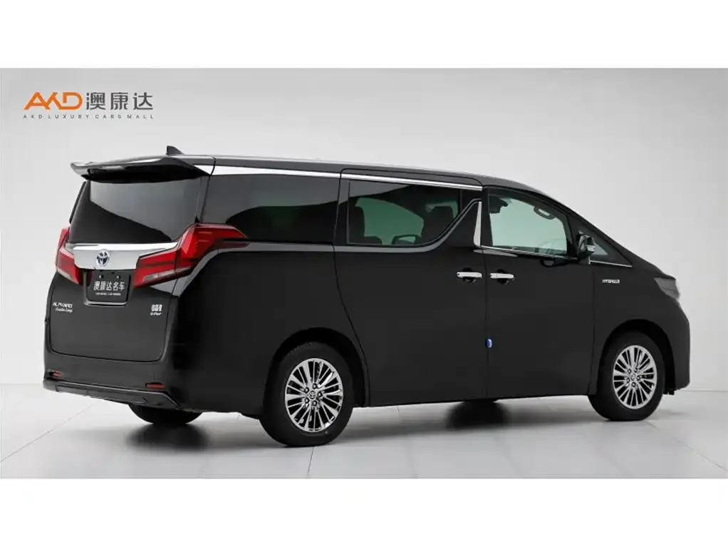 Toyota Alphard — фото 7