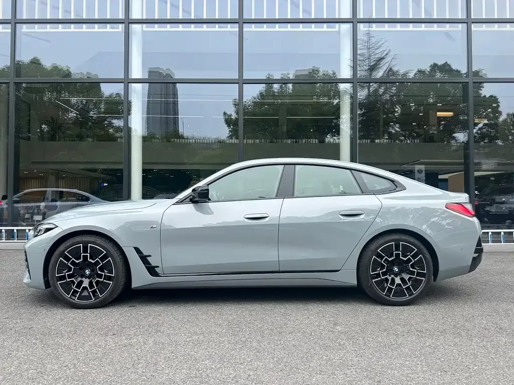 BMW 4 Series — фото 4