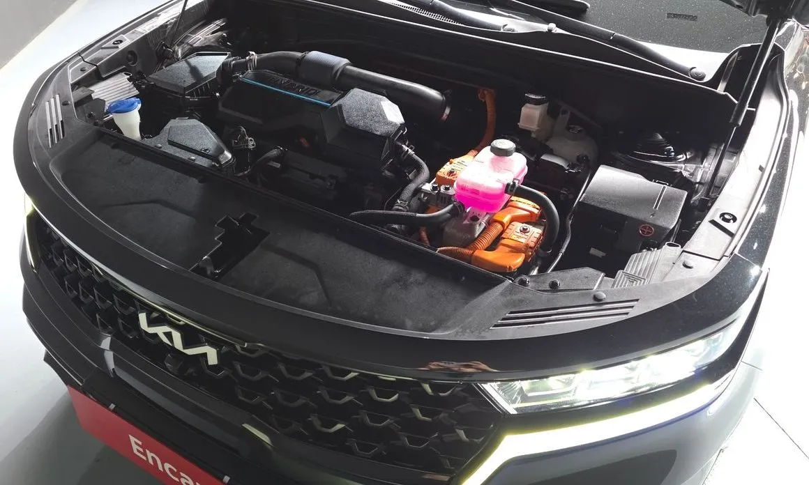 Kia Sorento — фото 10