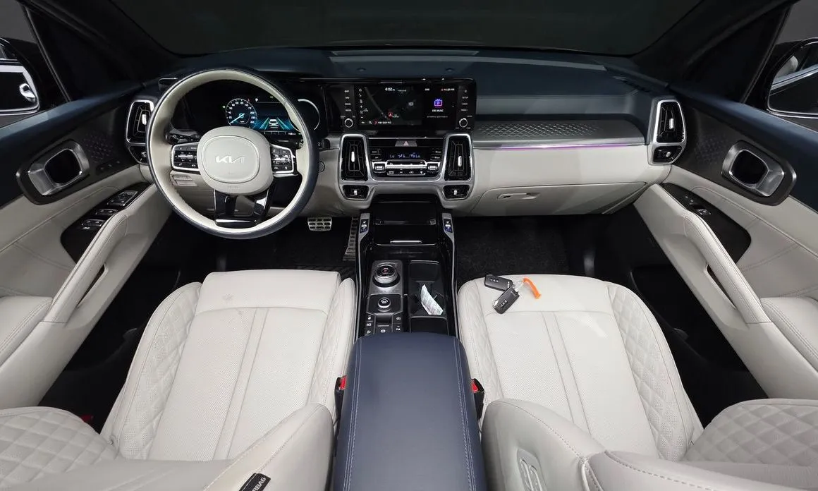 Kia Sorento — фото 9
