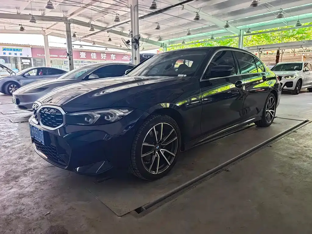 BMW 3 Series — фото 1