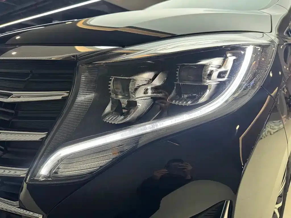 GAC Motor Trumpchi M8 — фото 3