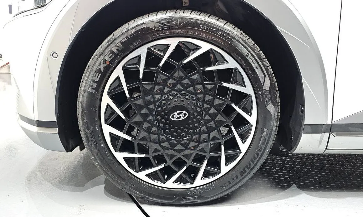 Hyundai Ioniq5 — фото 10