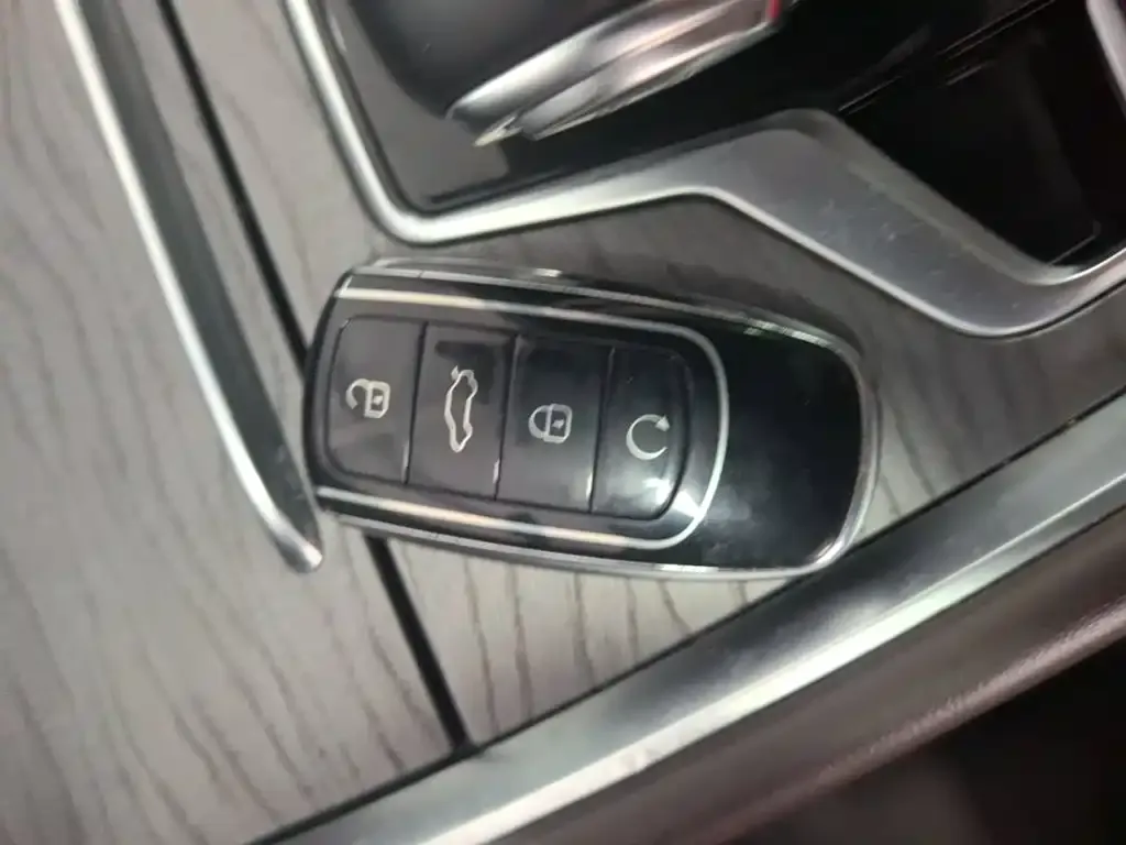 Chery Tiggo 8 PRO — фото 2