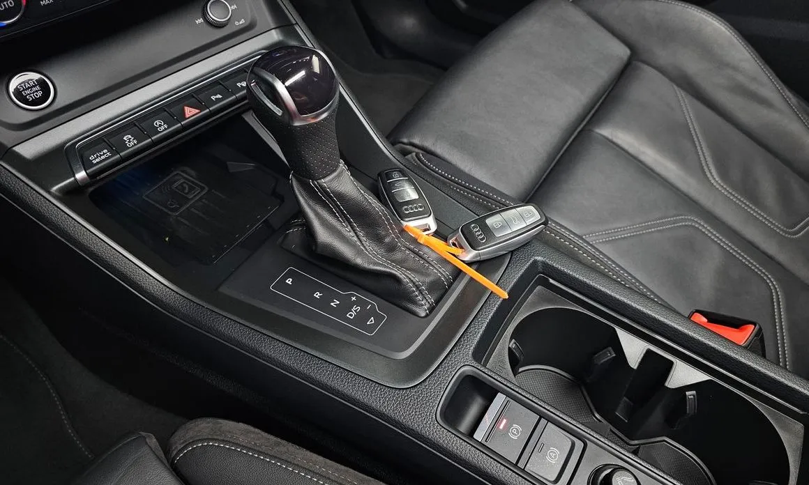 Audi Q3 2023 из KR, фото 9