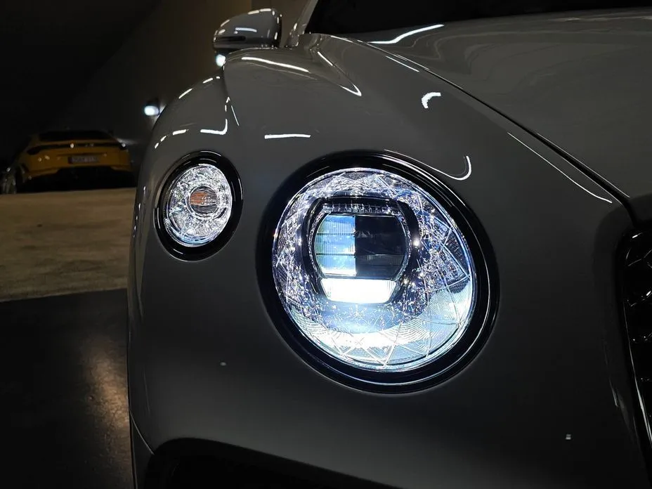 Bentley Continental — фото 10