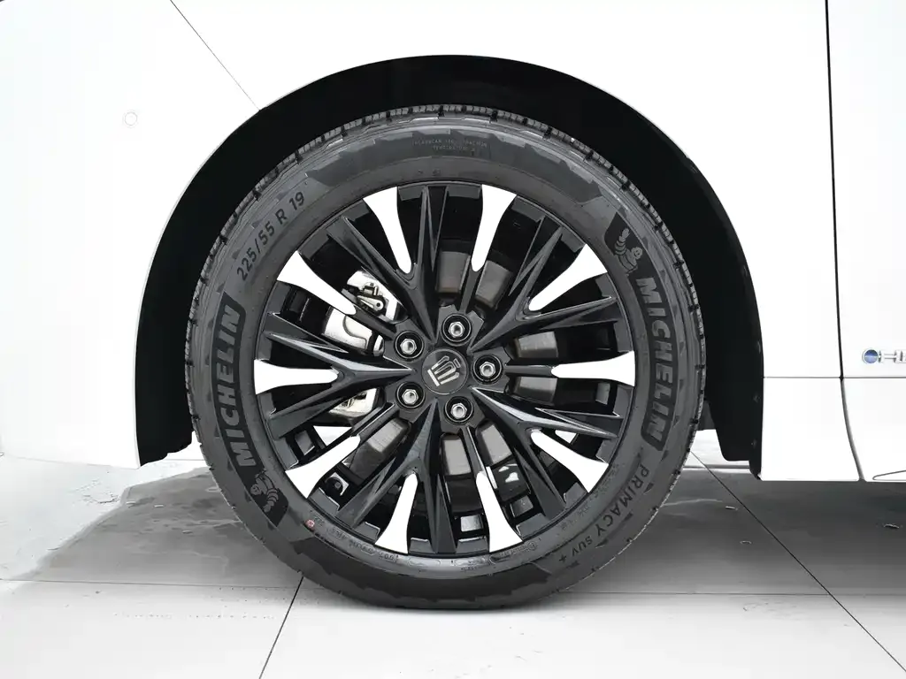Toyota Vellfire — фото 6