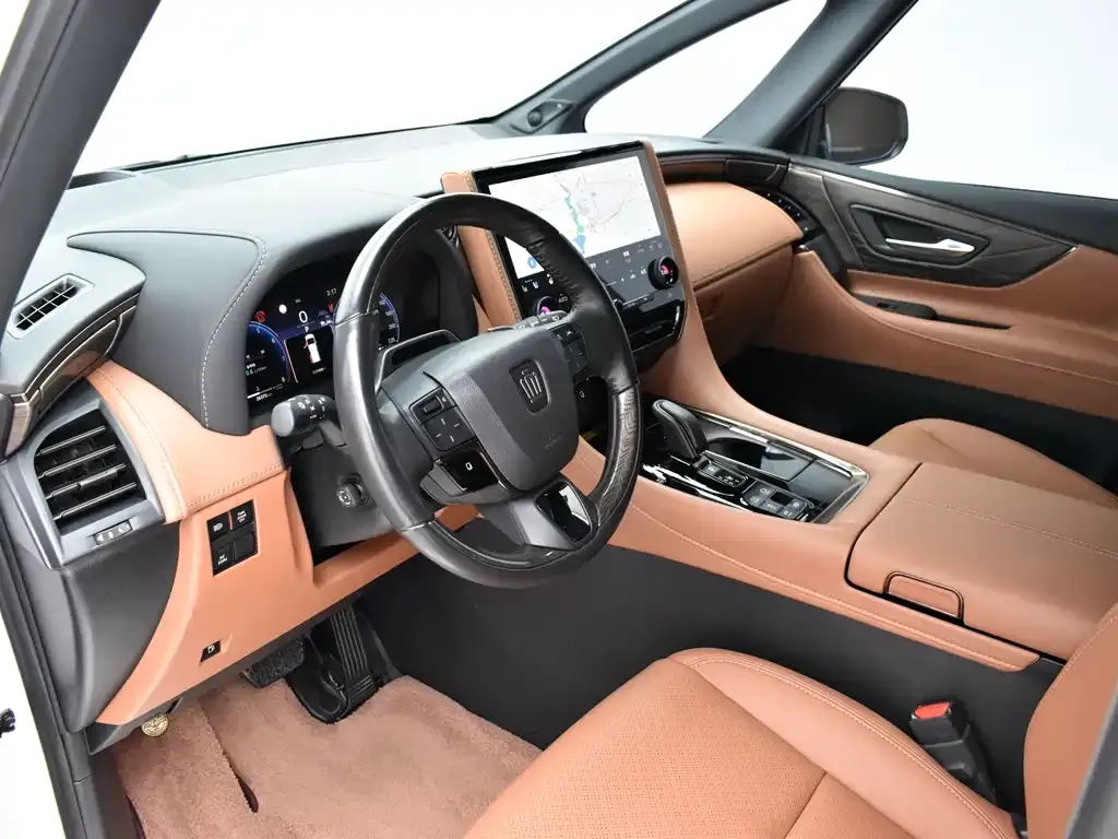 Toyota Vellfire — фото 9