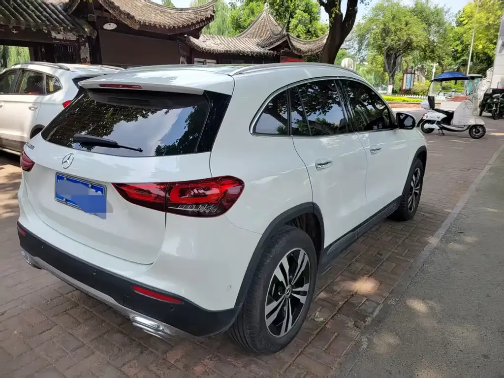 Mercedes-Benz GLA — фото 5