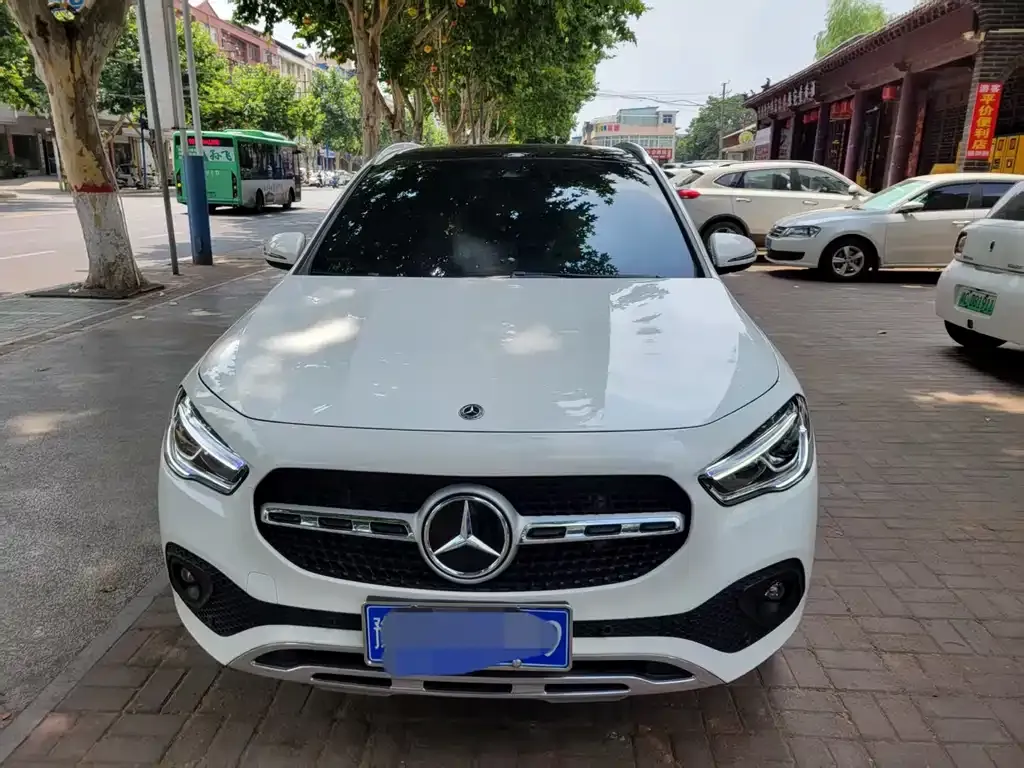 Mercedes-Benz GLA — фото 4