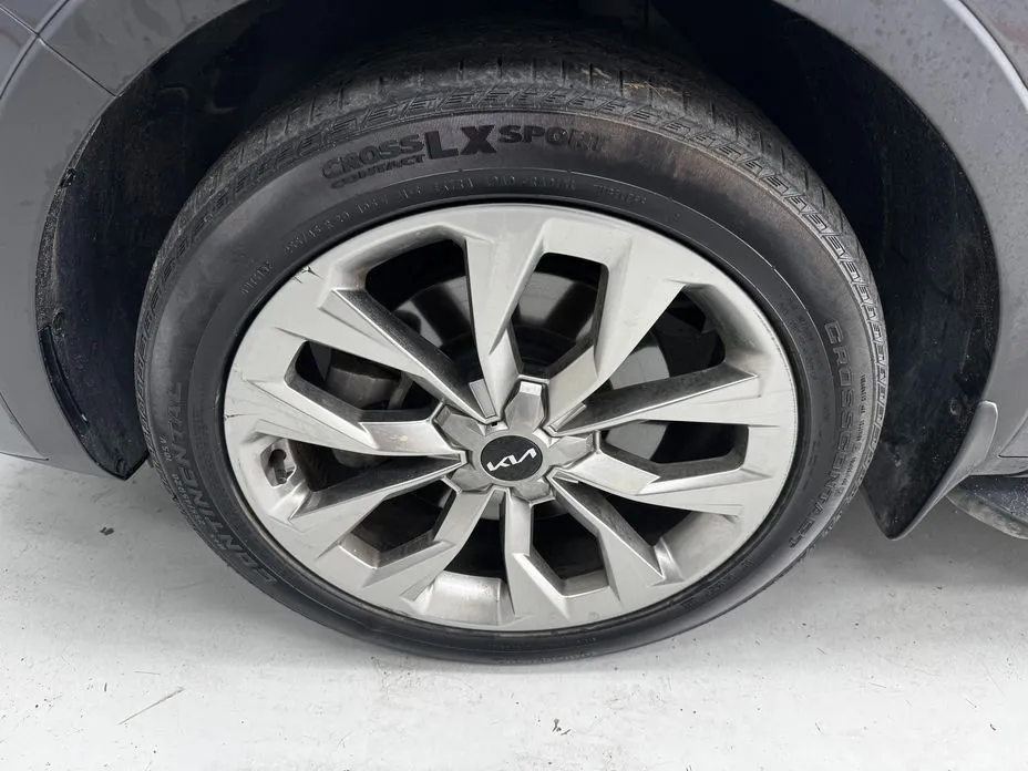Kia Sorento — фото 10
