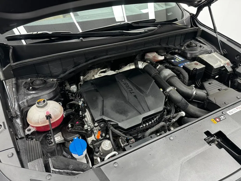 Kia Sorento — фото 9