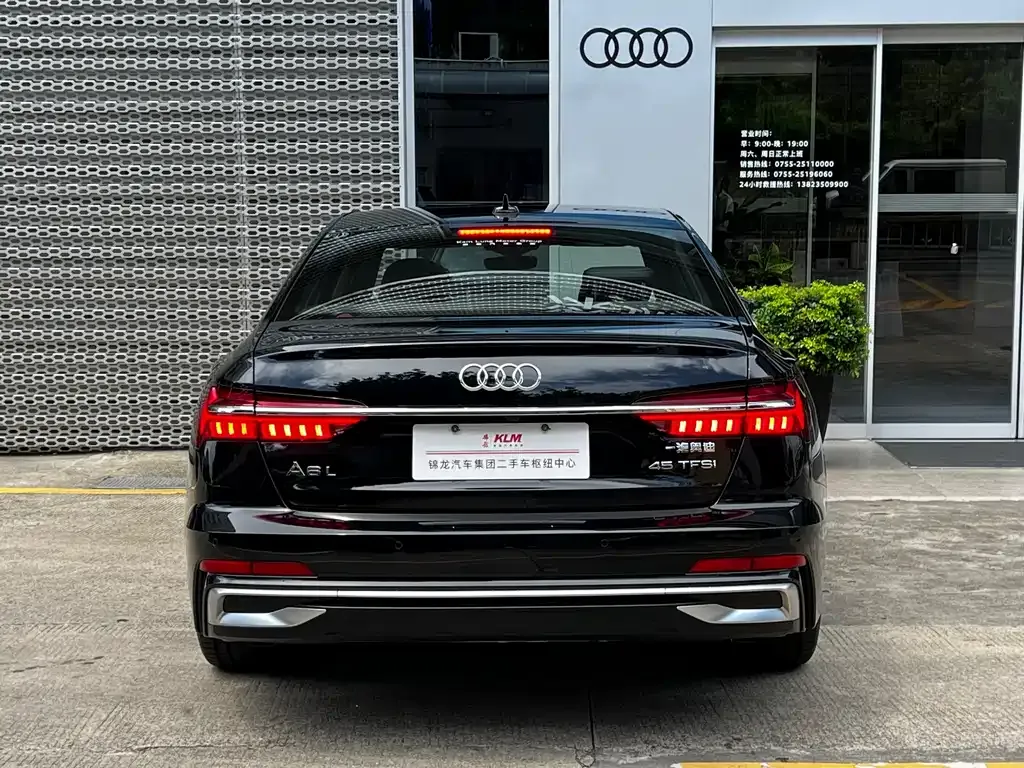 Audi A6L — фото 8