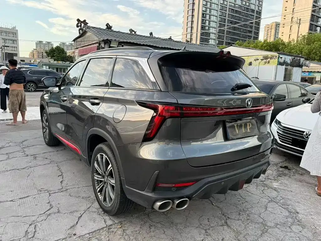 Changan CS75PLUS — фото 9