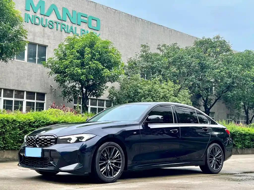 BMW 3 Series — фото 1