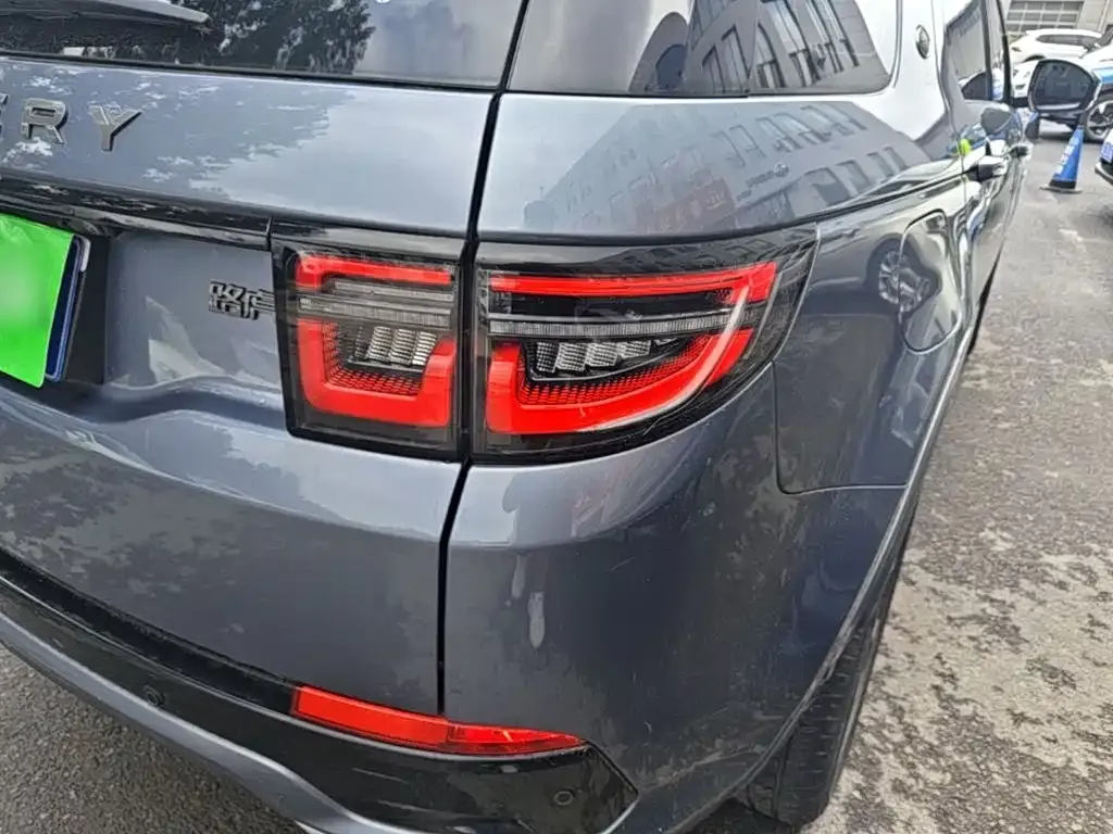 Land Rover Discovery Sport — фото 4