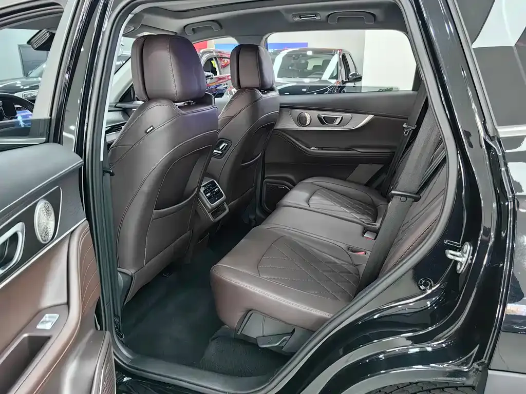 Chery Tiggo 8 PRO — фото 6