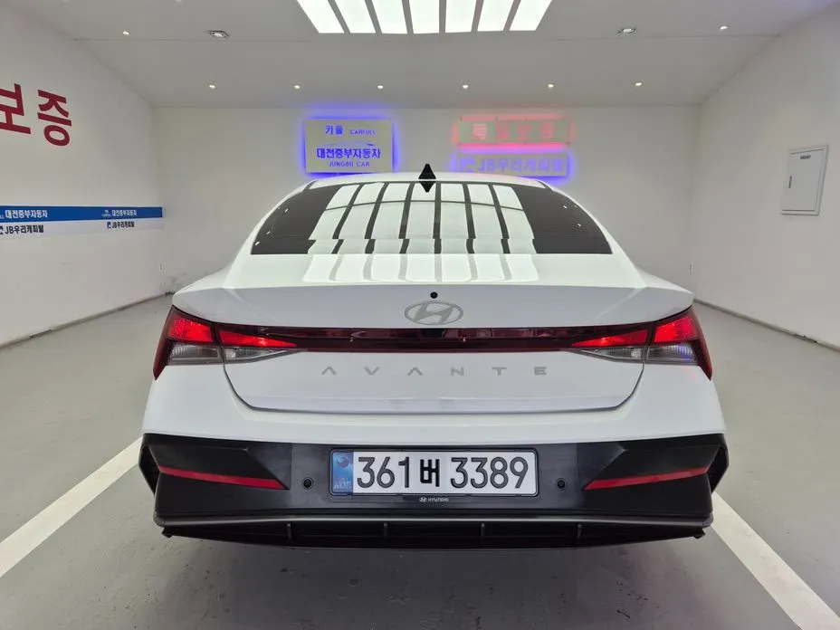 Hyundai AVANTE — фото 3