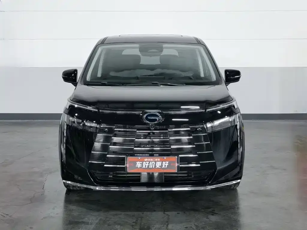 GAC Motor Trumpchi E8 — фото 4