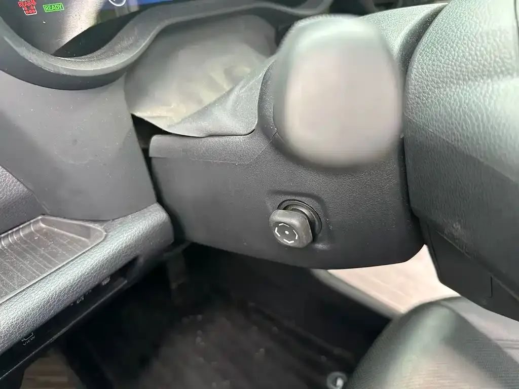Toyota Granvia — фото 4