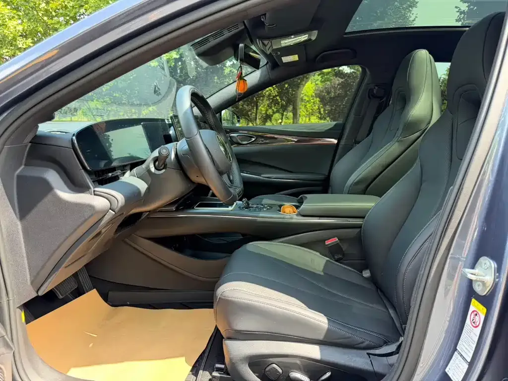 BYD Seal — фото 7