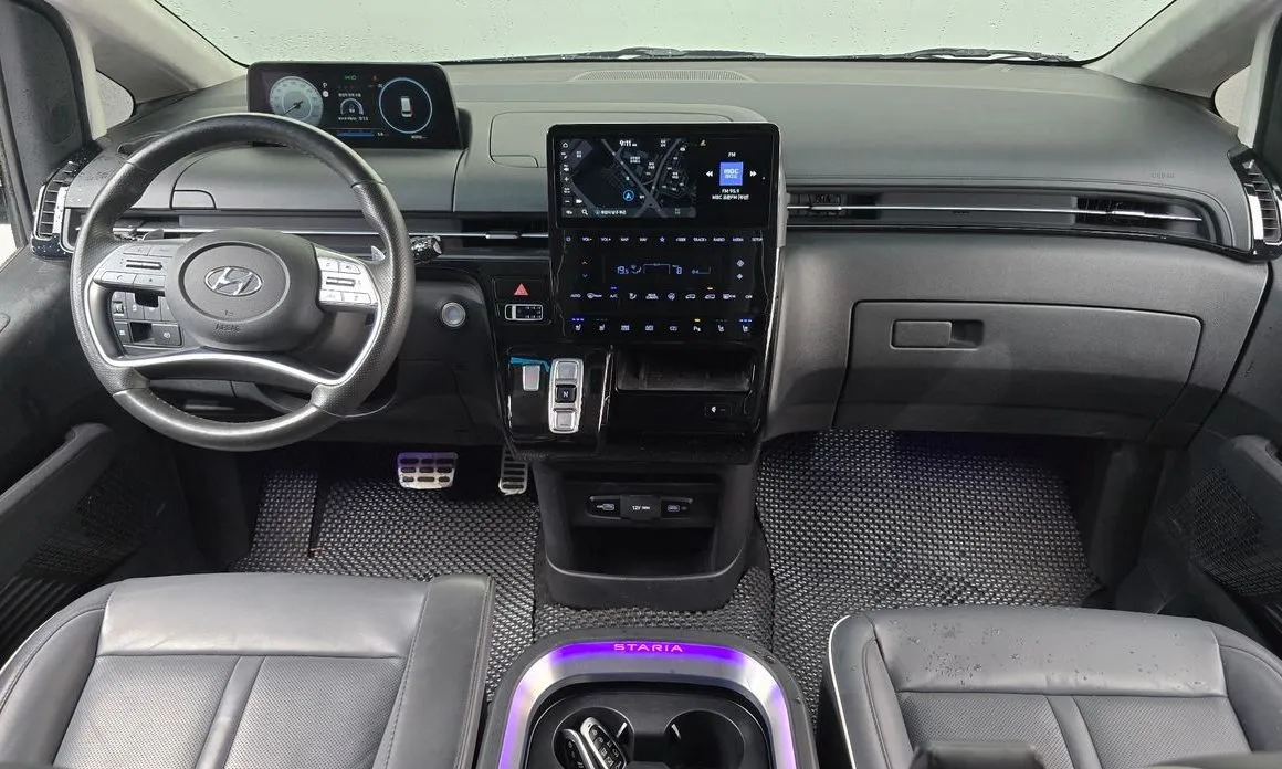 Hyundai Staria 2023 из KR, фото 4