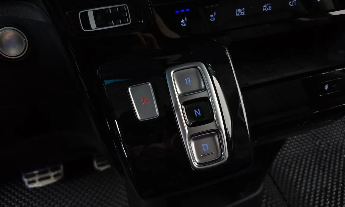 Hyundai Staria 2023 из KR, фото 2