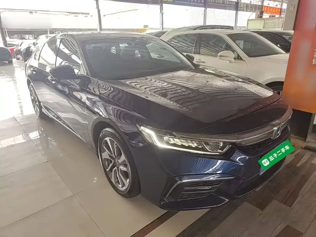 Honda Inspire — фото 6