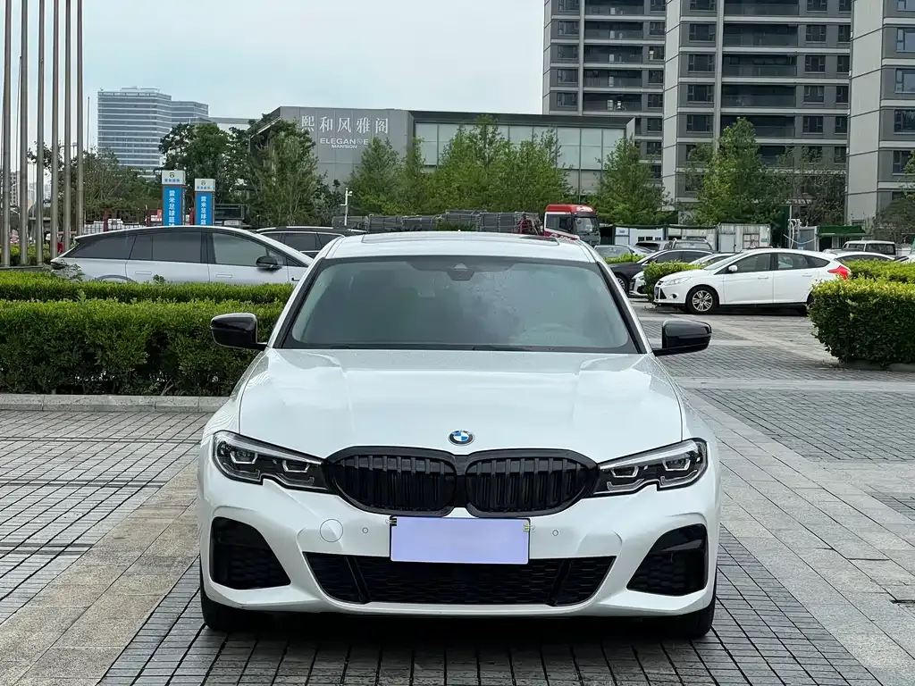 BMW 3 Series — фото 10