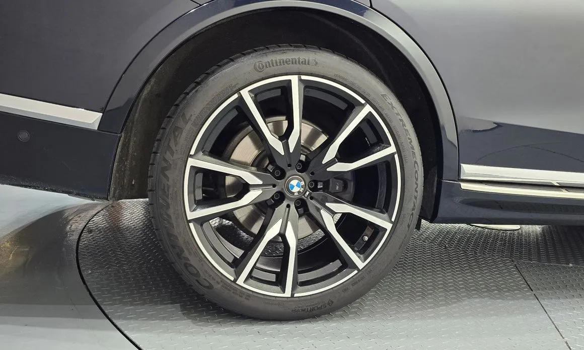 BMW X7 2021 из KR, фото 7