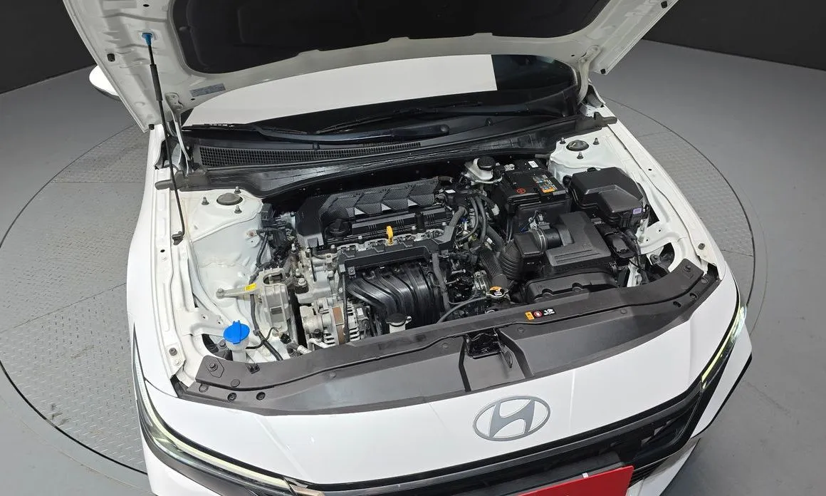 Hyundai AVANTE — фото 8