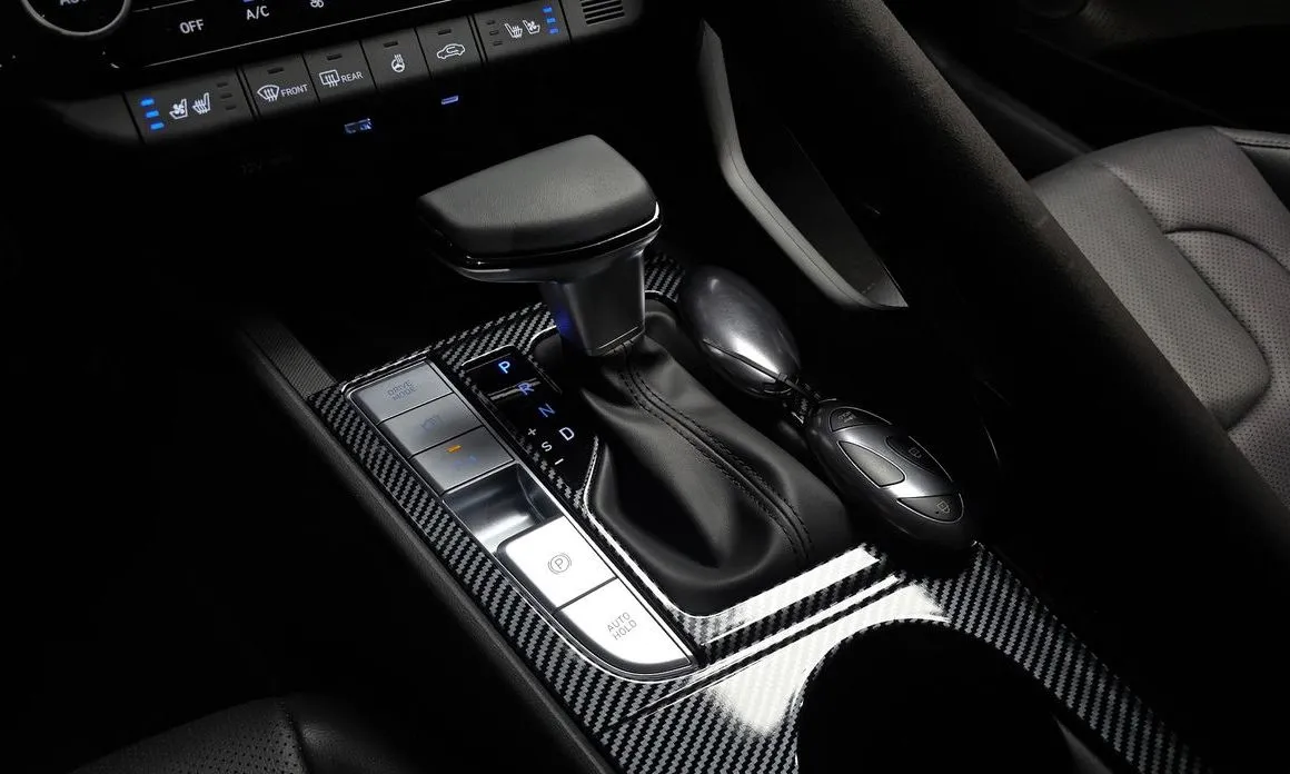 Hyundai AVANTE — фото 6
