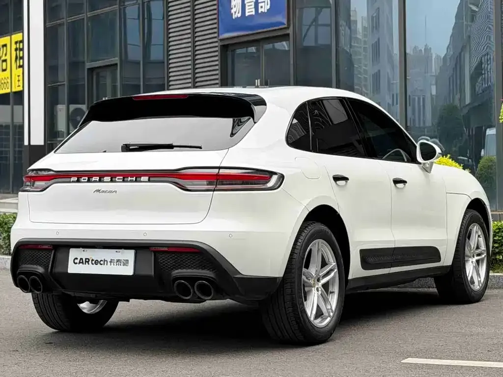 Porsche Macan — фото 7