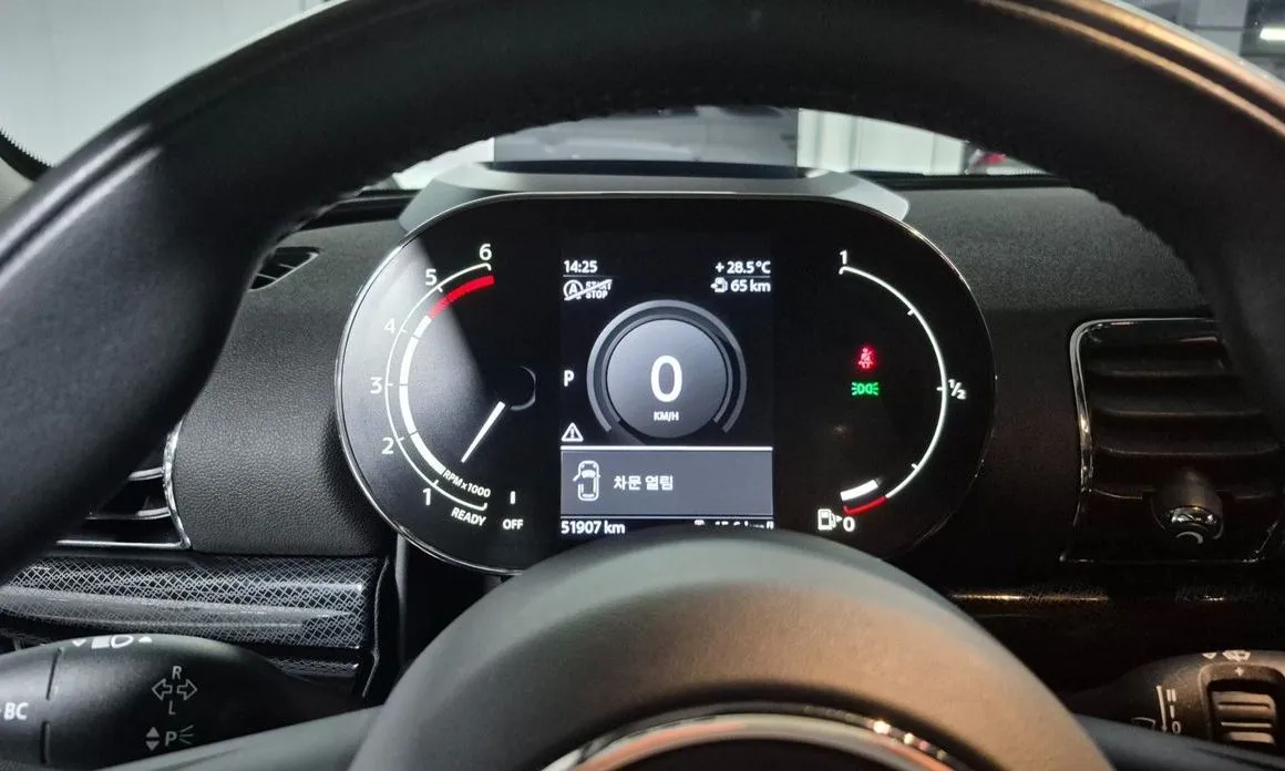 Mini Clubman 2021 из KR, фото 10